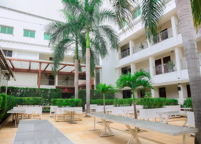 Hotel Madhuvan International