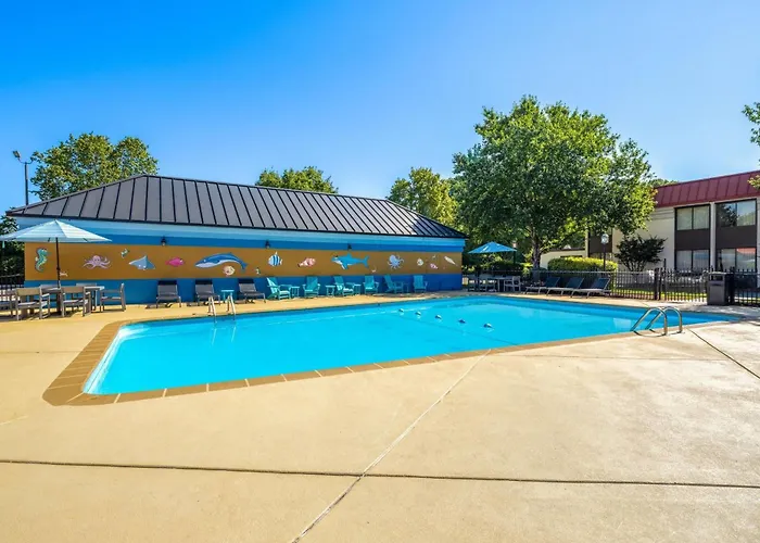 Village Inn Clemmons-Winston Salem, Trademark By Wyndham