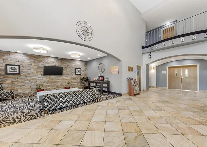 Best Western Plus Sand Bass Inn And Suites