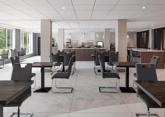 Best Western Plus Gateway To The Falls