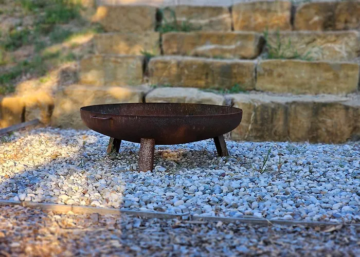 Forrest Garden - Where Nature Meets Comfort