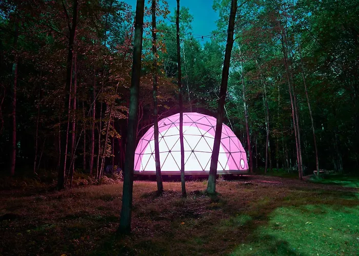 Outlier Inn Large Dome On Farm Upstate Catskills