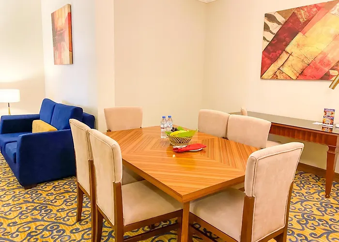 City Seasons Al Hamra Hotel