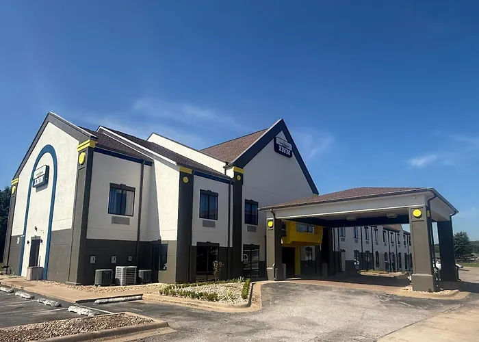 Tahlequah Inn
