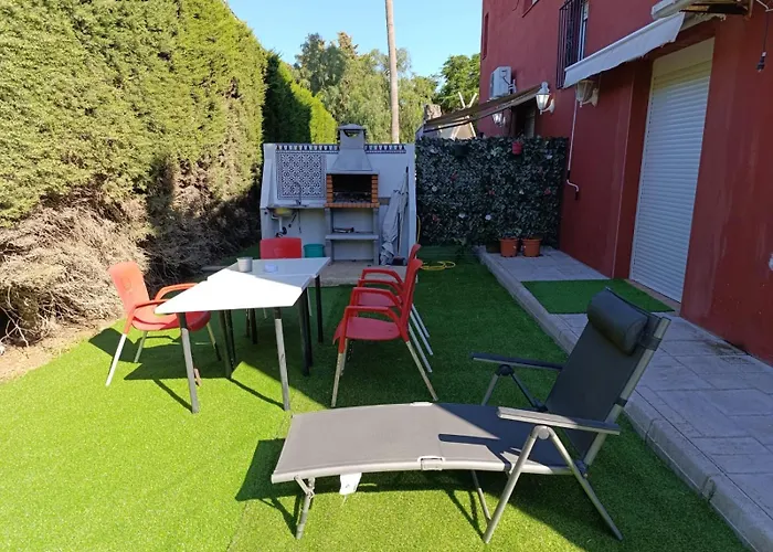 Apartamentos Camping El Palmar