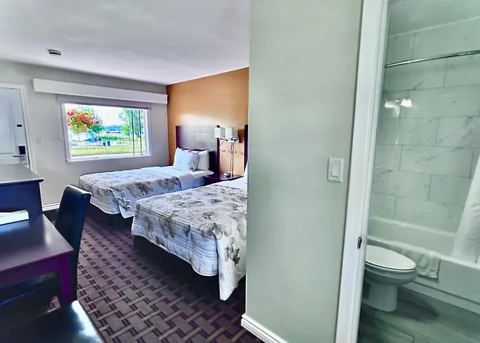 Park Place Motel & Suites