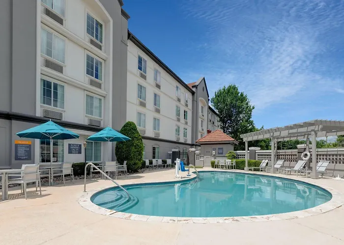 La Quinta By Wyndham Sherman