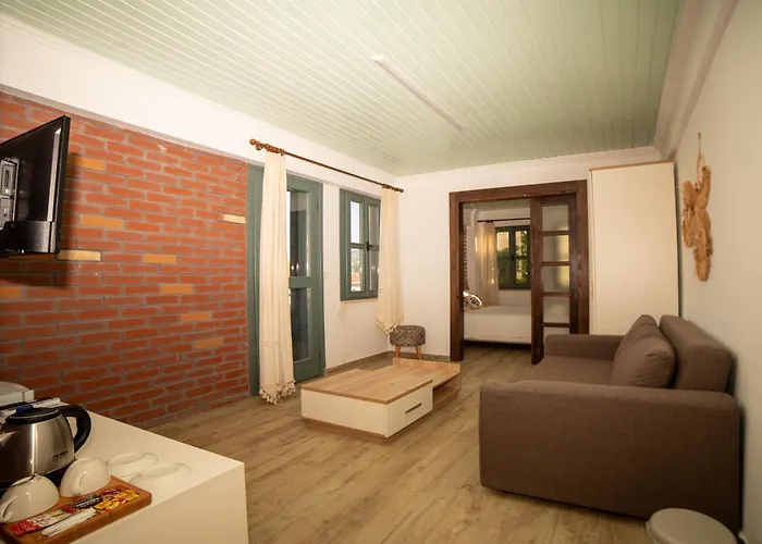Paradise Imroz Butik Otel