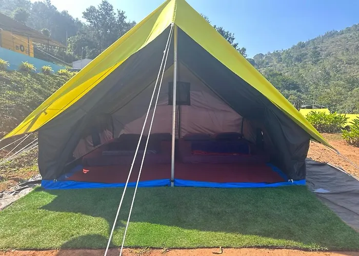 Backpackerz Base Camp