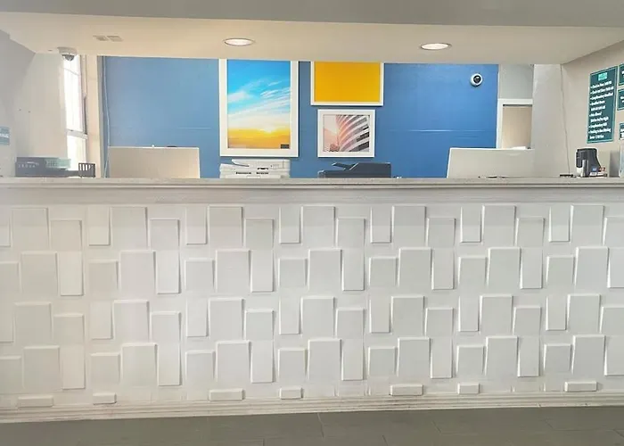 Homegate Inn And Suites