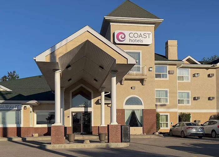 Coast Hinton Hotel