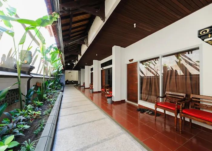 Urbanview Hotel Rasa Sayang Inn Tanjung Benoa Bali