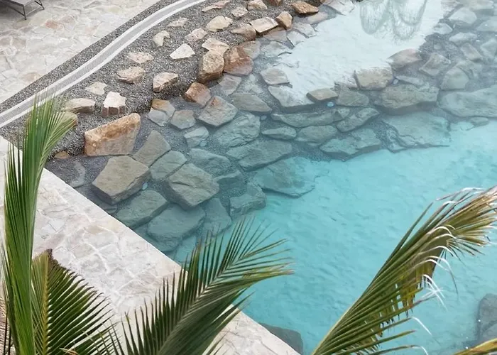 Organos Beach Bungalows & Suites