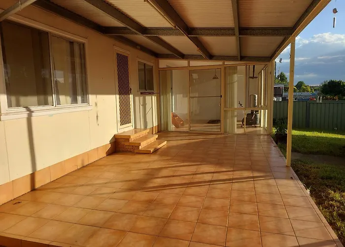 Fossicker Caravan Park