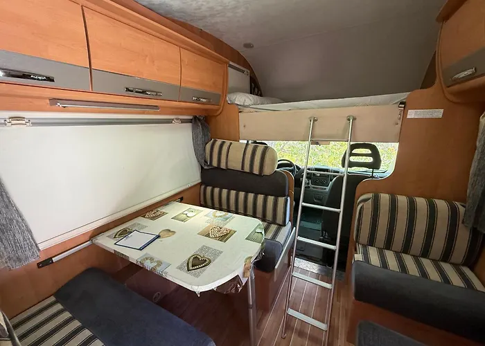 Vintage Camper Sorrento