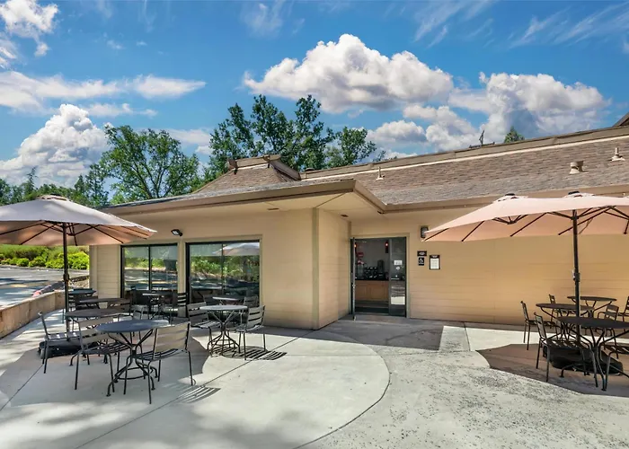 Best Western Plus Sonora Oaks Hotel And Conference Center