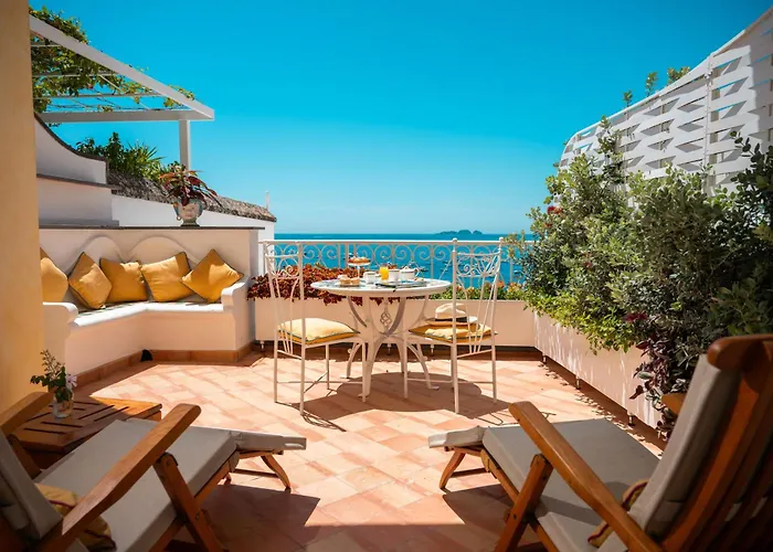Hotel Buca Di Bacco