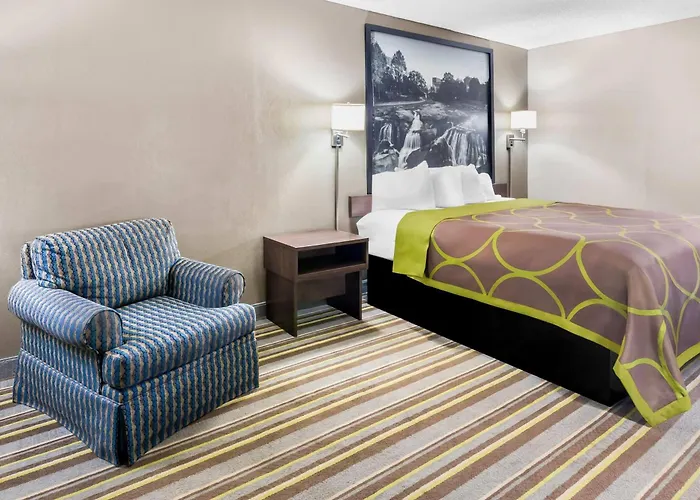 Super 8 By Wyndham Columbia