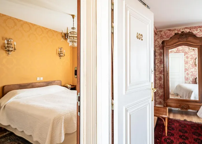 Hotel De L'Abeille