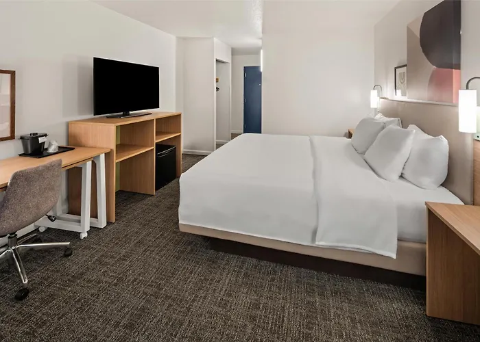 Spark By Hilton Waldorf