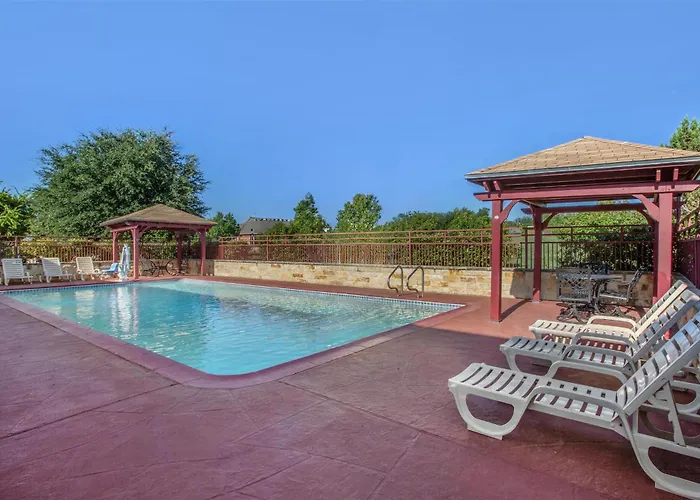 Best Western Brady Inn