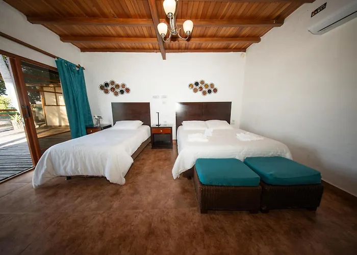 Hotel Isamar Galapagos Beachfront