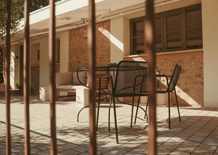 Rondaia, A Winery & Fincahotel-Agroturismo In Tramuntana