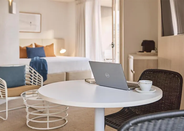Rydges Cronulla Beachside