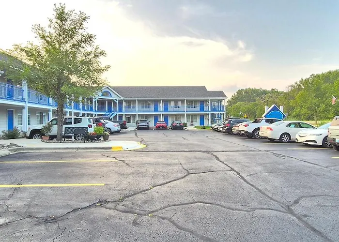 Fontana Village Inn