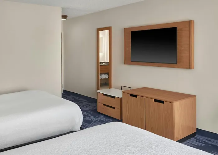 Fairfield Inn & Suites Detroit Farmington Hills