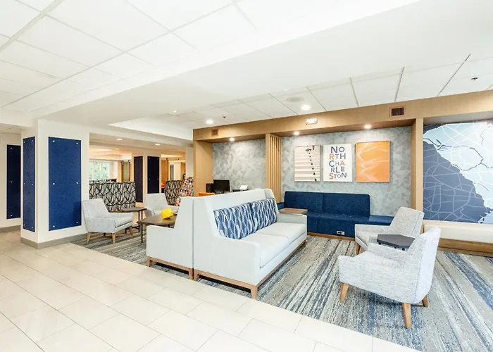 Holiday Inn Express Hotel & Suites Charleston - Northwoods By Ihg