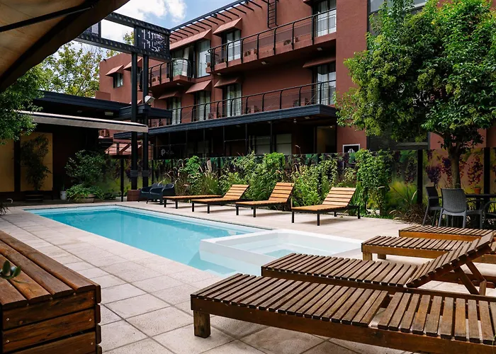 Plaza Paradiso By Camberland