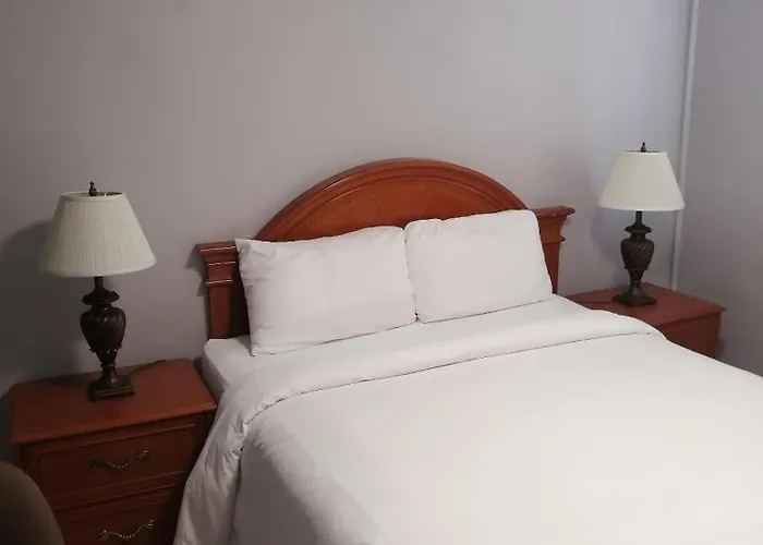 Icheck Inn Motel Windsor