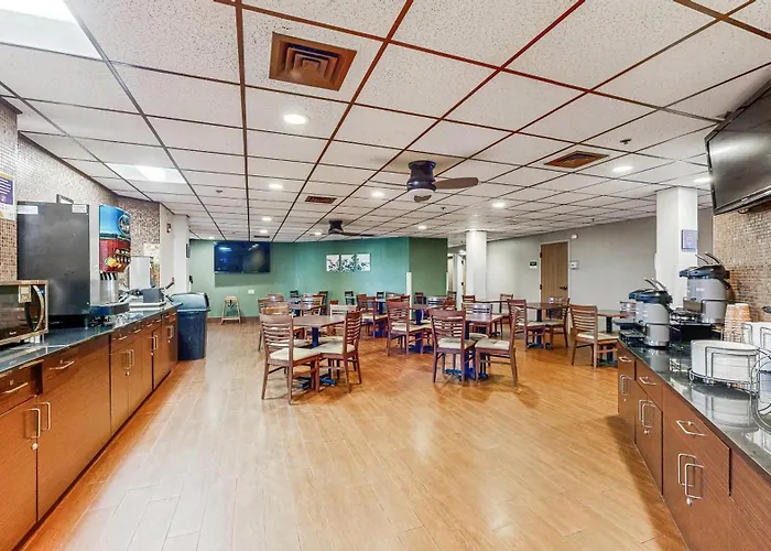 Sleep Inn & Suites Buffalo Airport