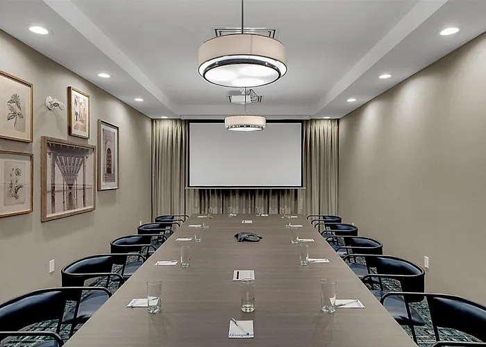 Hampton Inn & Suites By Hilton Toronto Markham