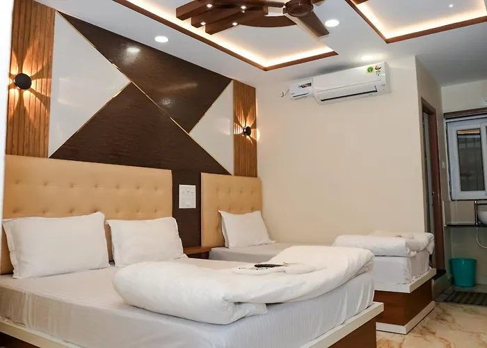 Shwetha Lodge