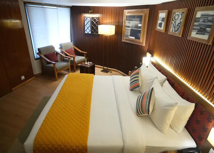 Tree Of Life Eila Art Hotel, Manali