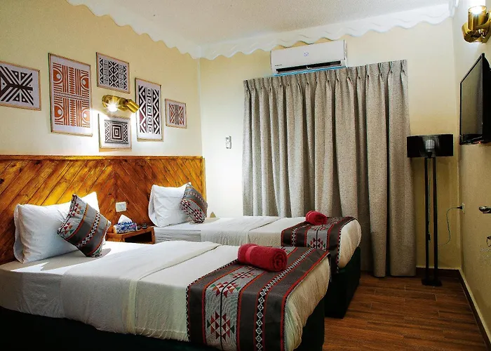 Sandra Hotel
