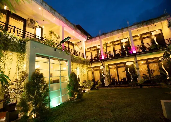 Airport Faith Hotel