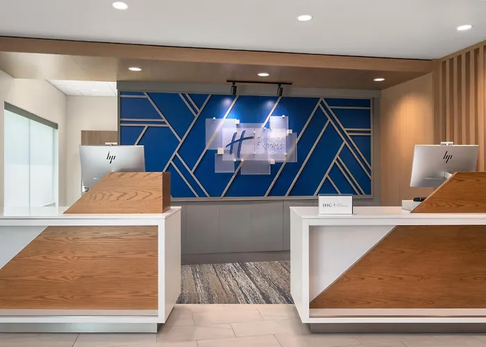 Holiday Inn Express & Suites Buford - Mall Of Georgia By Ihg