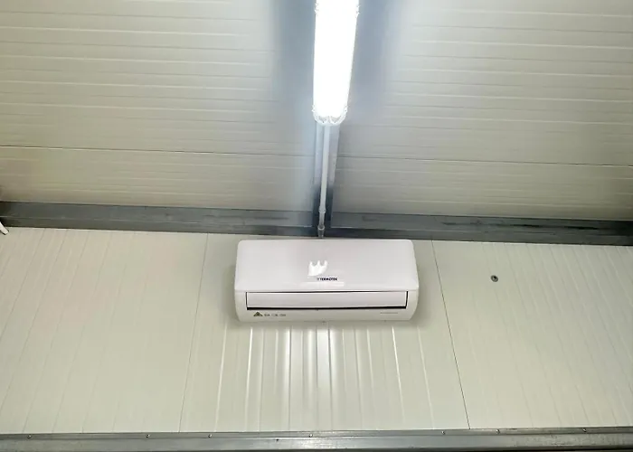 Area Sosta Camper Policoro