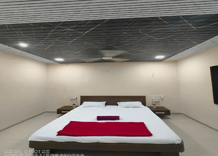 Hotel Poonam Lodge
