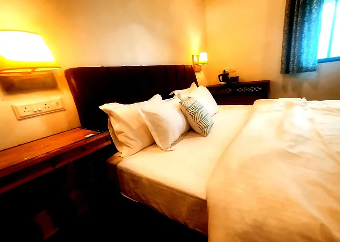 Vandhaara Luxury Stays