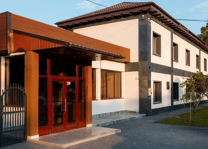 Bava Hotel