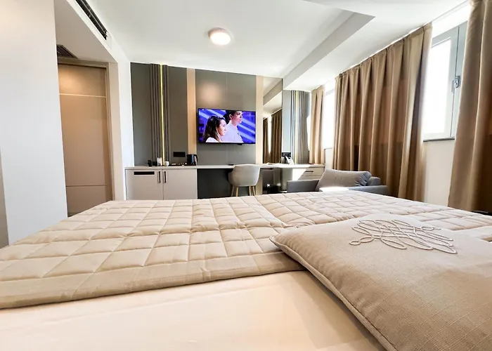 Hotel Branch