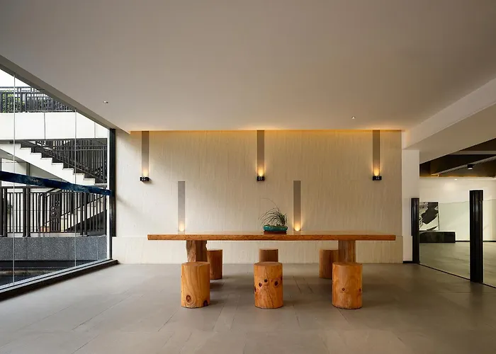 Zhangjiajie Sanhe Hotel-Tea Culture Experience, Tea Tour, Free Pick Up Service If Book A Minimum Of 3 Nights,Free Shuttle Service To East Gate Of Forest Park, Free Welcome Tea, Free Folk Costume Experience,English Customer Service