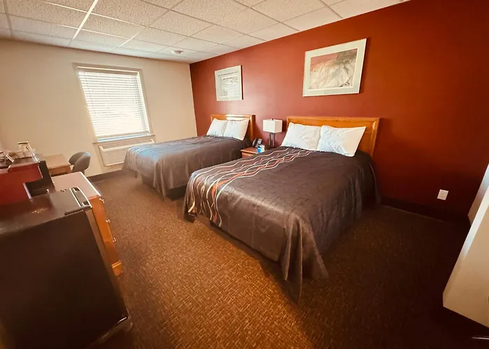 Red Rock Hotel & Suites