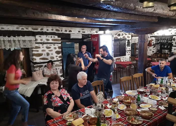 Todeva House Hotel And Tavern