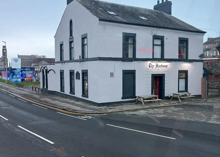 The Harbour Inn