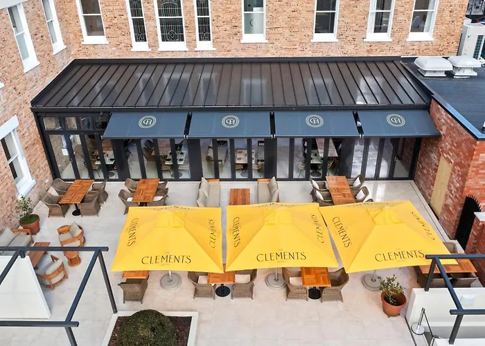 The Clements Hotel